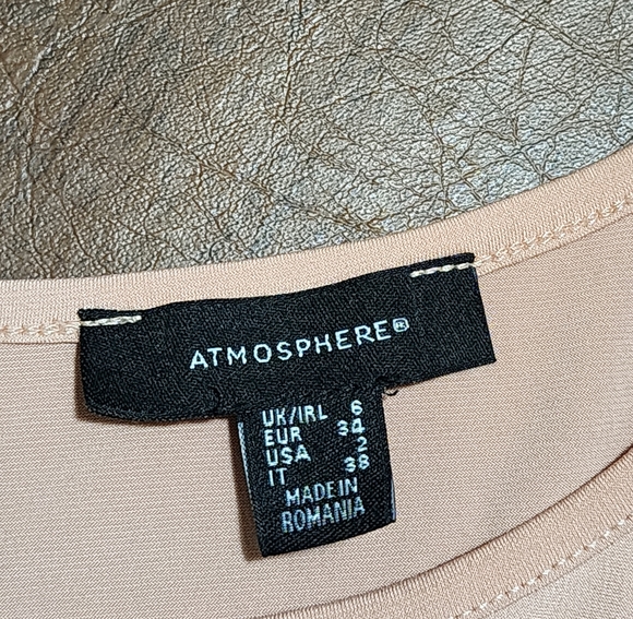 Atmosphere Blush Long Sleeve Twist Top - Picture 4 of 5